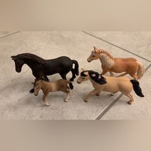 Schleich horse bundle